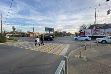 Фото №4: Коммерция 11 м² - Краснодар, мкр. Хлопчато-бумажный Комбинат, ул. Селезнёва, 41