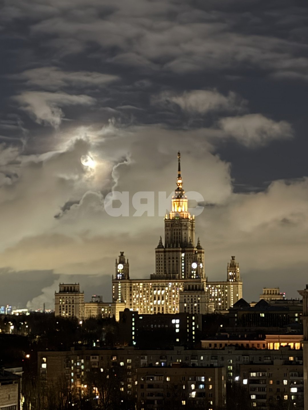 Фото №18: Апартаменты 70 м² - Москва, жилой комплекс Мосфильмовская, ул. Мосфильмовская, 74Б