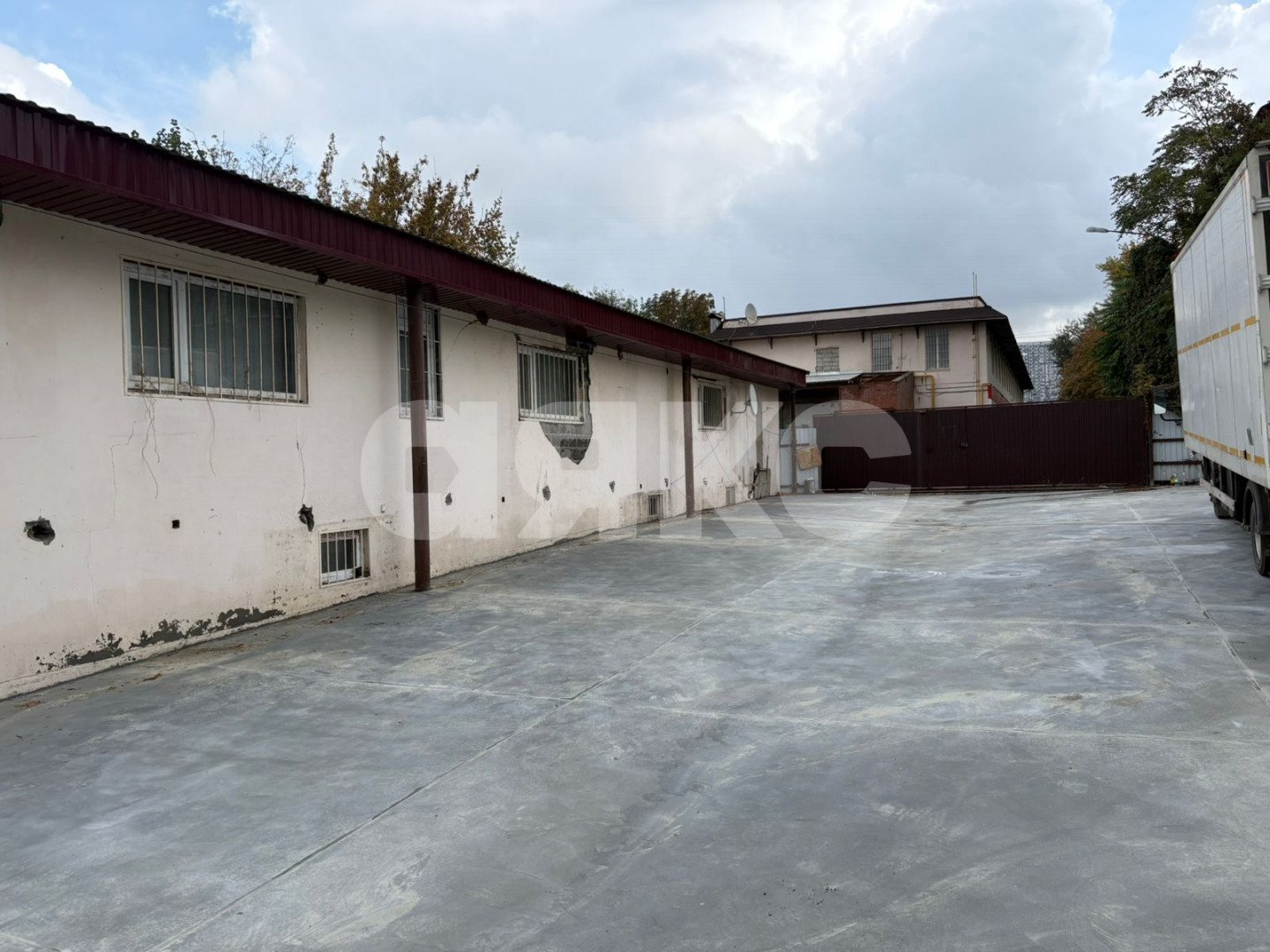 Фото №14: Коммерция 1050 м² - Ростов-на-Дону, Октябрьский, пер. Дальний, 21