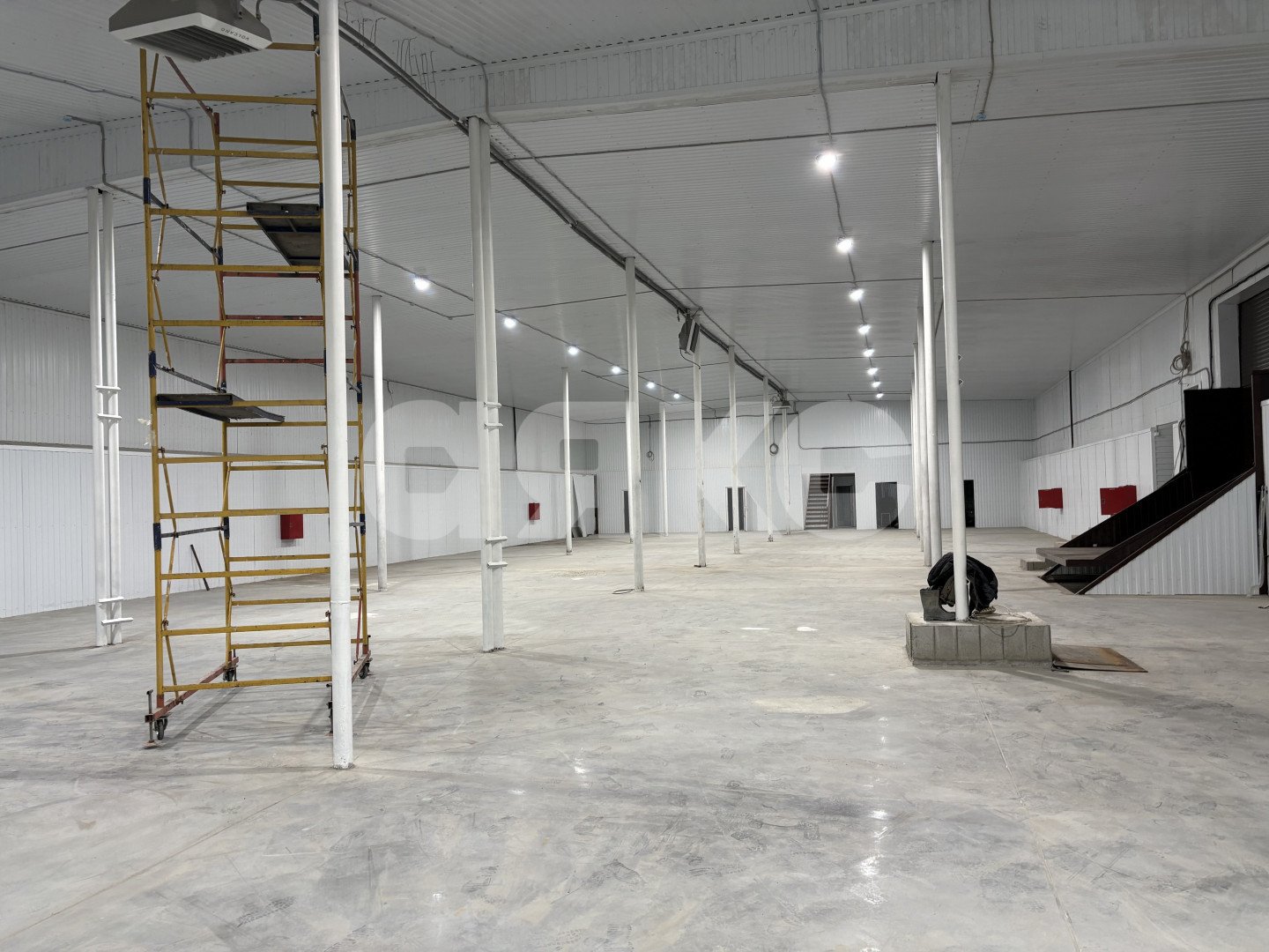 Фото №2: Коммерция 1100 м² - Ростов-на-Дону, Октябрьский, пер. Дальний, 21