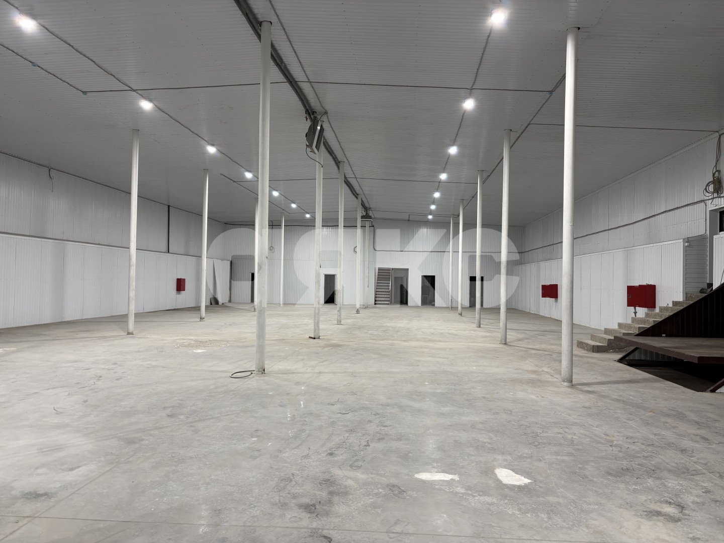 Фото №4: Коммерция 1100 м² - Ростов-на-Дону, Октябрьский, пер. Дальний, 21