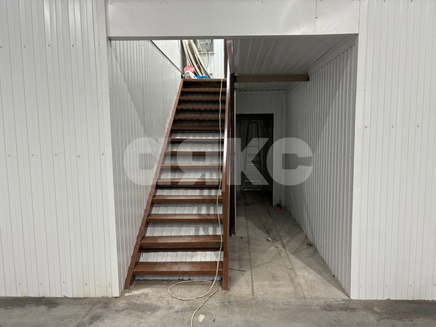 Фото №10: Коммерция 1050 м² - Ростов-на-Дону, Октябрьский, пер. Дальний, 21