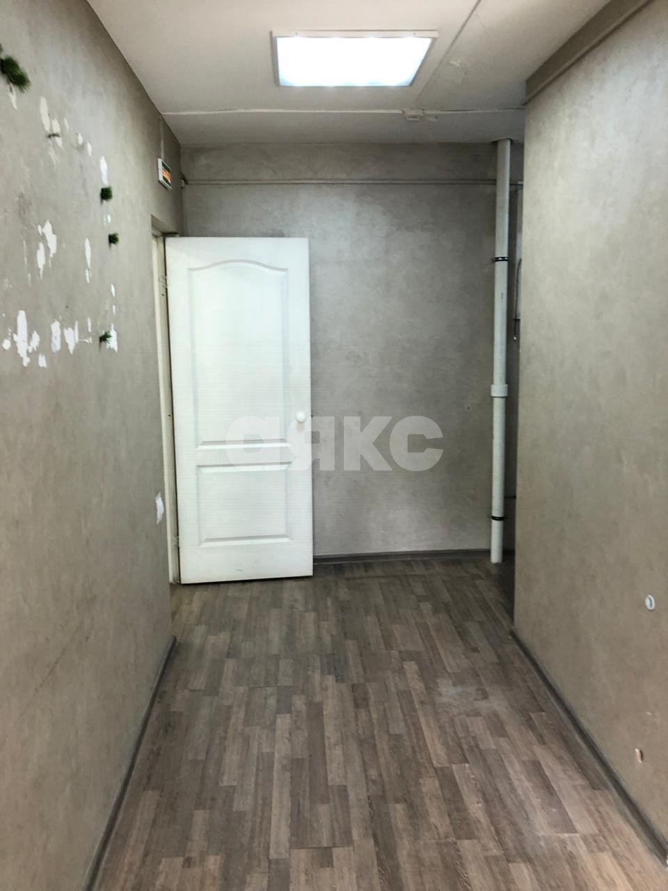 Фото №10: Коммерция 50 м² - Ростов-на-Дону, Ворошиловский, пр-кт Ленина, 103