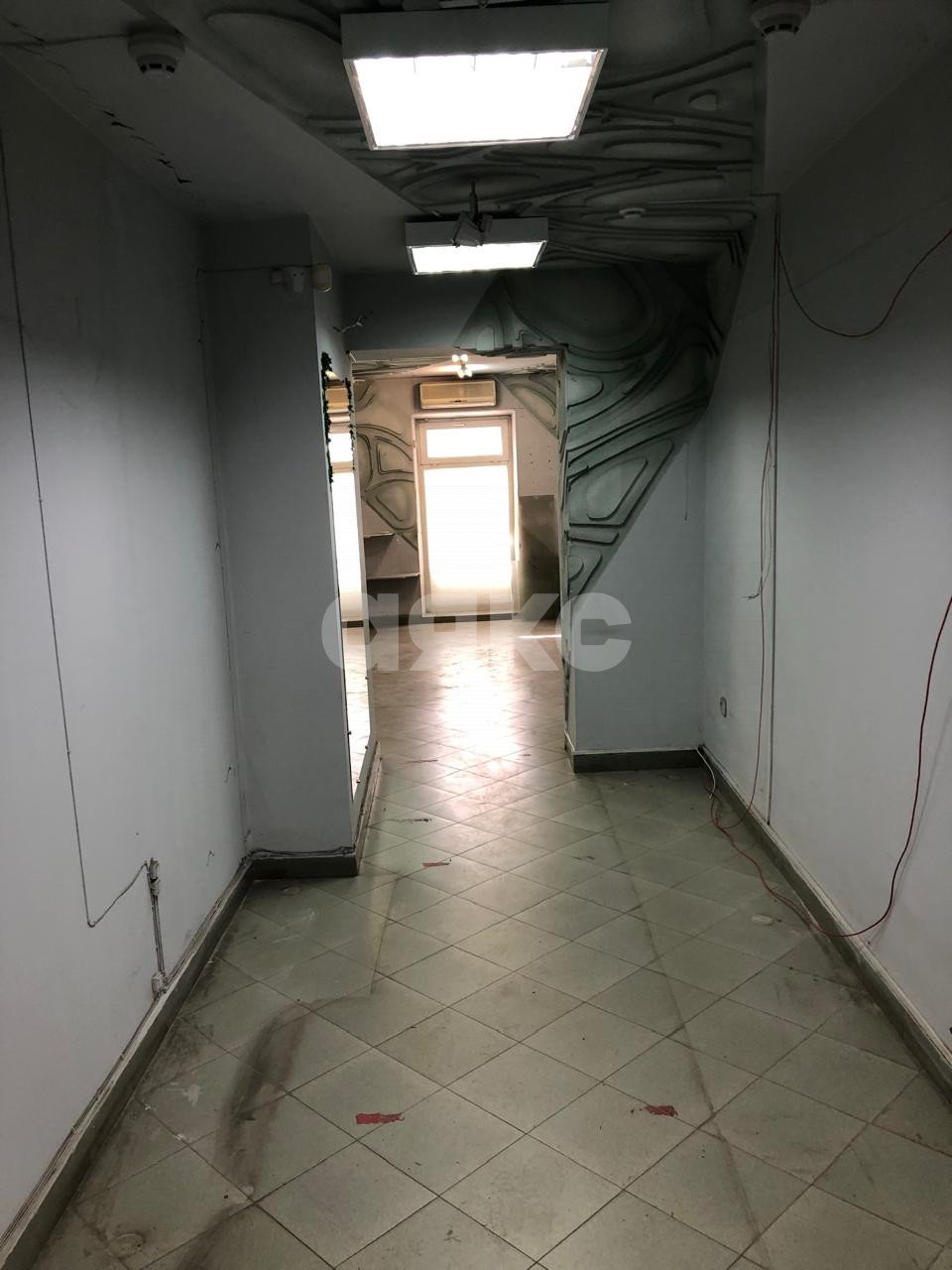 Фото №5: Коммерция 50 м² - Ростов-на-Дону, Ворошиловский, пр-кт Ленина, 103