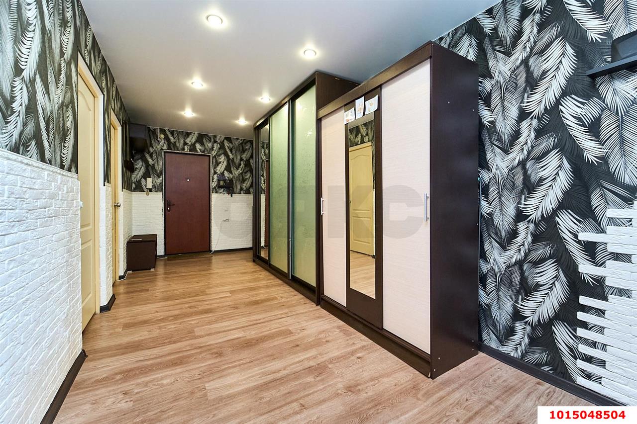 Фото №6: 3-комнатная квартира 96 м² - Краснодар, Прикубанский внутригородской округ, мкр. Восточно-Кругликовский, ул. Героев-Разведчиков, 42