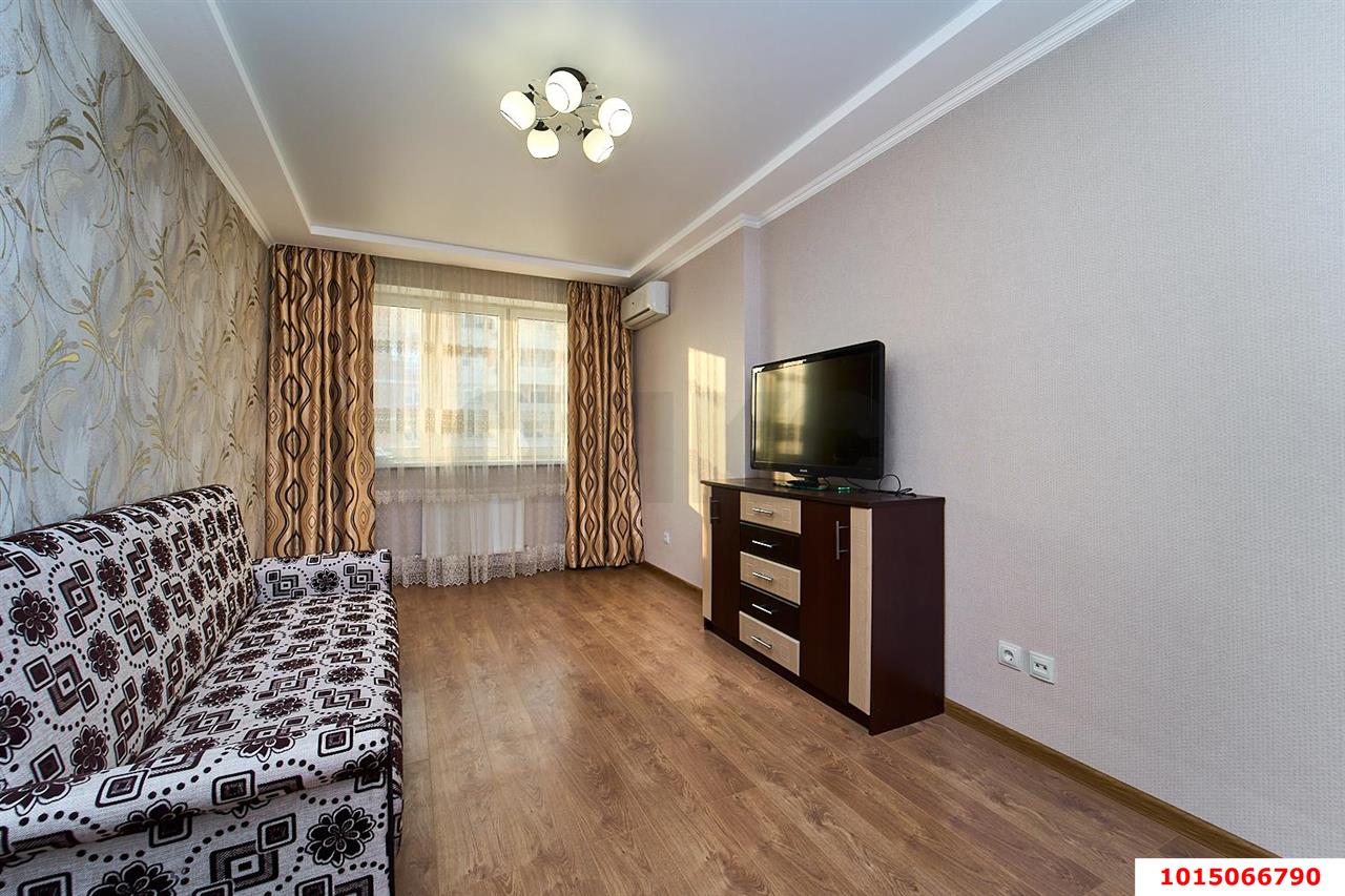 Фото №3: 1-комнатная квартира 38 м² - Краснодар, жилой комплекс Дружный, ул. Адмирала Серебрякова, 3к1