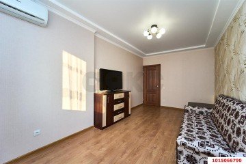 Фото №2: 1-комнатная квартира 38 м² - Краснодар, мкр. жилой комплекс Дружный-2, б-р Адмиралтейский, 3к1