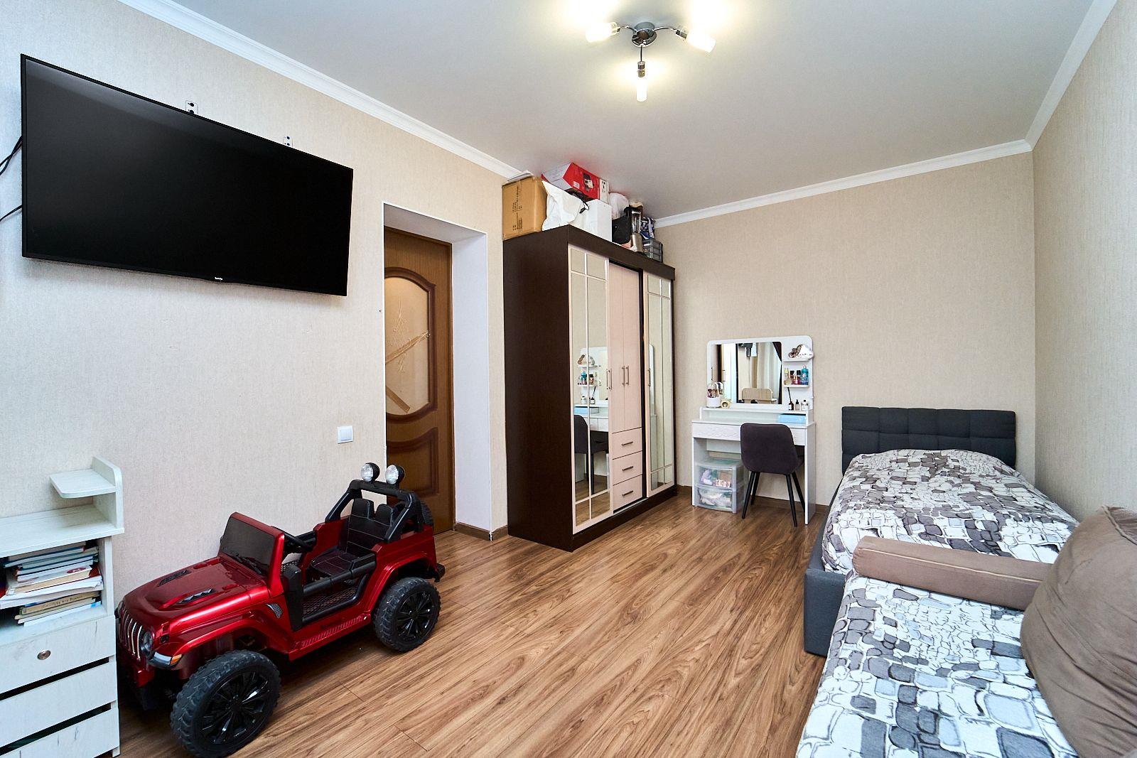 Фото №10: 2-комнатная квартира 75 м² - Краснодар, Прикубанский внутригородской округ, мкр. Восточно-Кругликовский, ул. Черкасская, 123