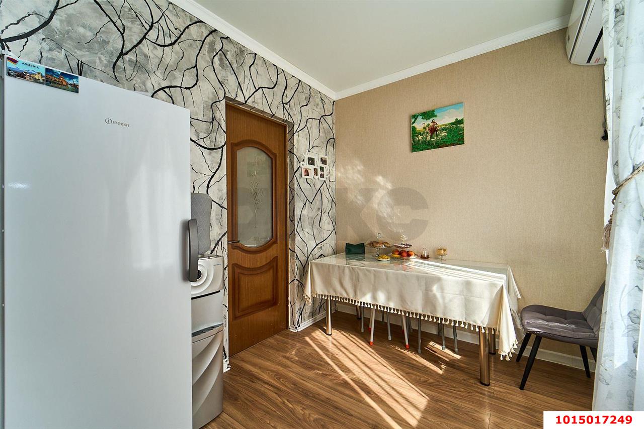 Фото №3: 2-комнатная квартира 75 м² - Краснодар, Восточно-Кругликовский, ул. Черкасская, 123