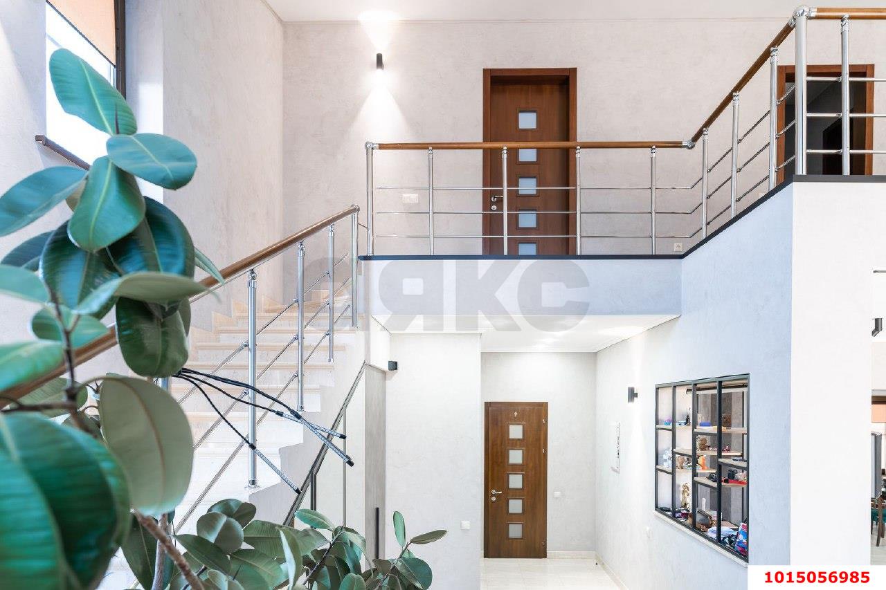 Фото №10: Дом 237 м² + 7 сот. - Краснодар, Табачная Фабрика, пр-д 1-й  Достоевского, 7