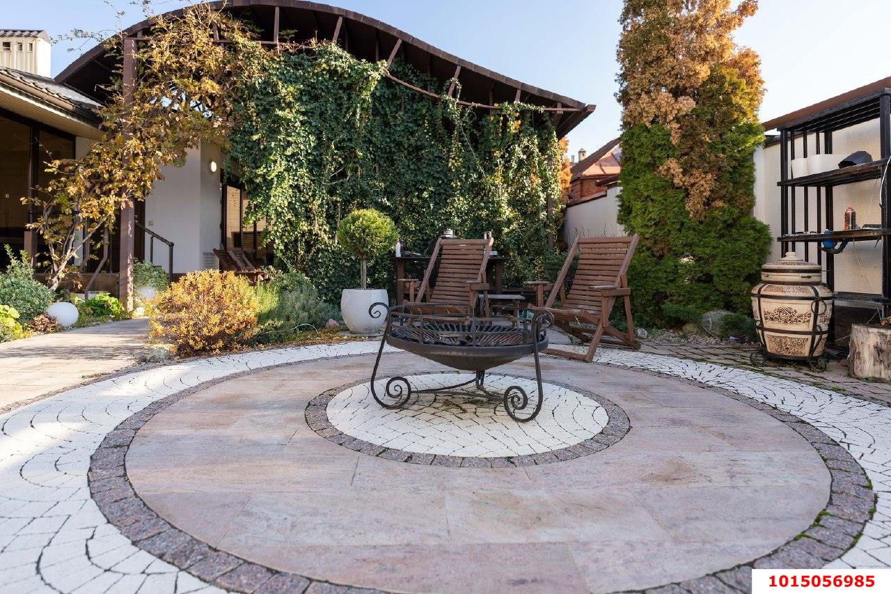 Фото №3: Дом 237 м² + 7 сот. - Краснодар, Табачная Фабрика, пр-д 1-й  Достоевского, 7