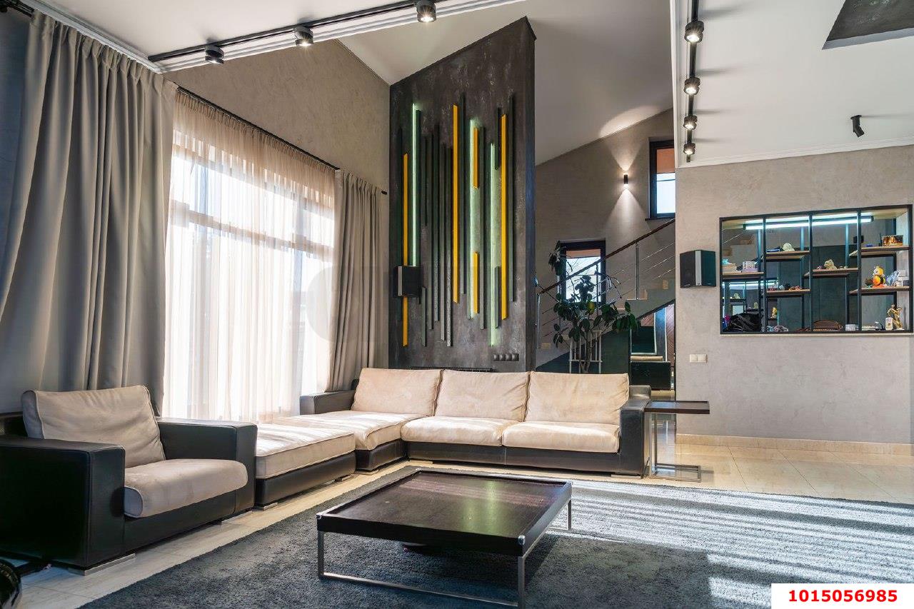 Фото №6: Дом 237 м² + 7 сот. - Краснодар, Табачная Фабрика, пр-д 1-й  Достоевского, 7