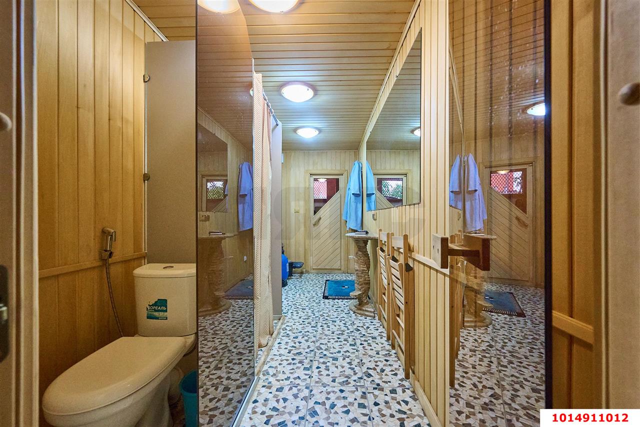 Фото №23: Дом 374 м² + 4 сот. - Краснодар, Центральный внутригородской округ, мкр. Дубинка, ул. Малая, 25