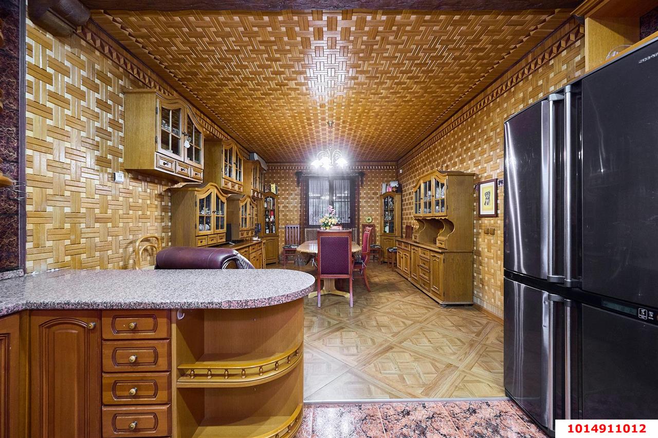 Фото №6: Дом 374 м² + 4 сот. - Краснодар, Центральный внутригородской округ, мкр. Дубинка, ул. Малая, 25