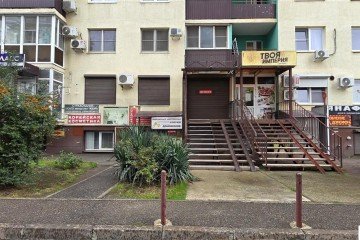 Фото №2: Торговое помещение 60 м² - Краснодар, мкр. ЖК Возрождение, ул. имени 40-летия Победы, 127