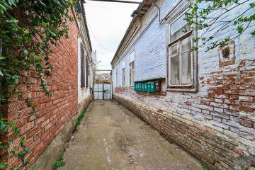 Фото №1: 2-комнатная квартира 26 м² - Краснодар, мкр. Центральный, ул. Янковского, 31