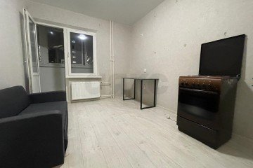 Фото №1: 1-комнатная квартира 42 м² - Краснодар, мкр. жилой комплекс Квартал № 6, ул. Генерал-лейтенанта Александра Сапрунова, 13