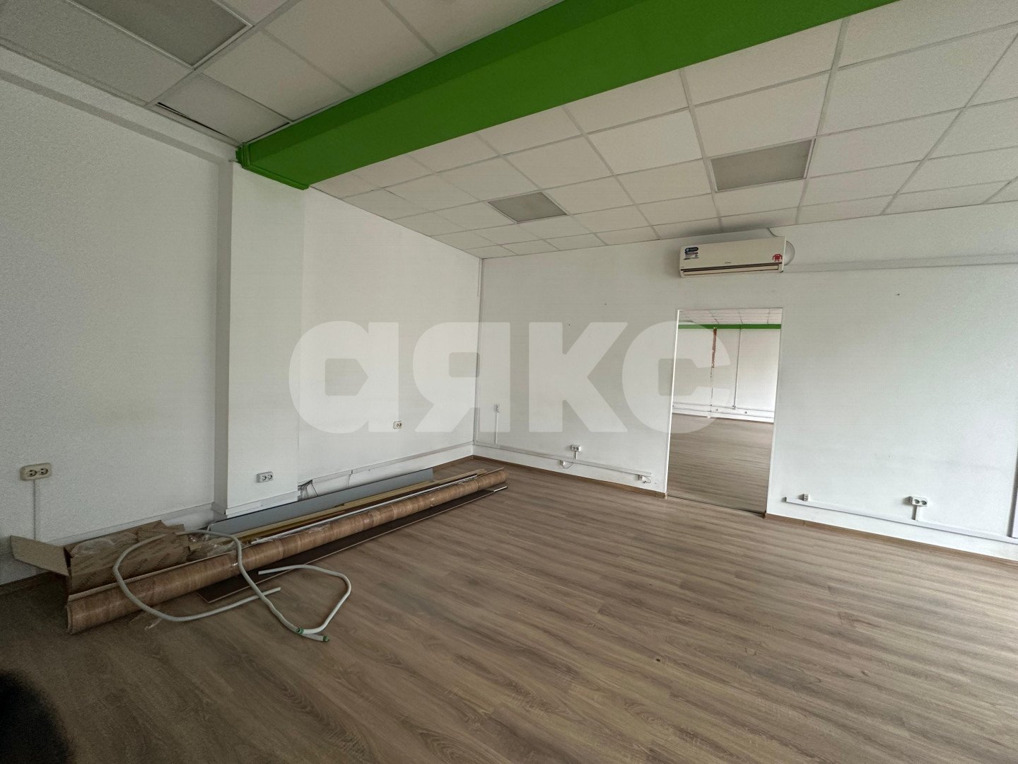 Фото №9: Коммерция 250 м² - Ростов-на-Дону, Богатяновка, ул. Большая Садовая, 150