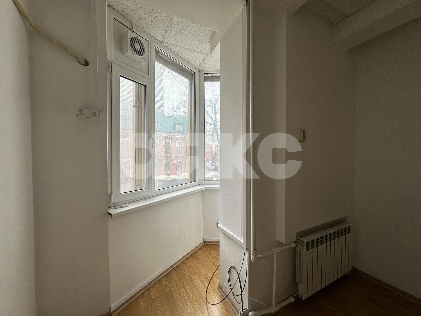 Фото №4: Коммерция 250 м² - Ростов-на-Дону, Богатяновка, ул. Большая Садовая, 150