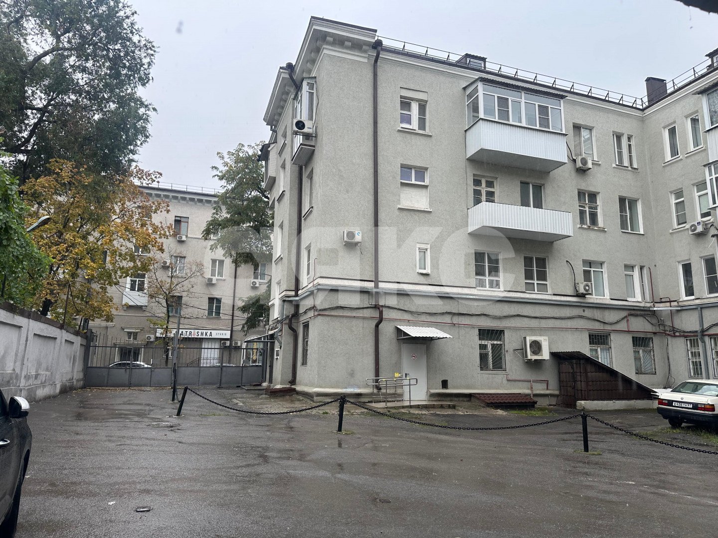 Фото №1: Коммерция 348 м² - Ростов-на-Дону, Ленинский, ул. Серафимовича, 37