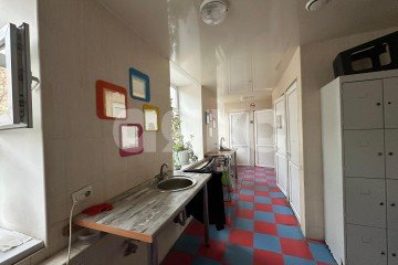 Фото №4: Коммерция 348 м² - Ростов-на-Дону, р. Ленинский, ул. Серафимовича, 37