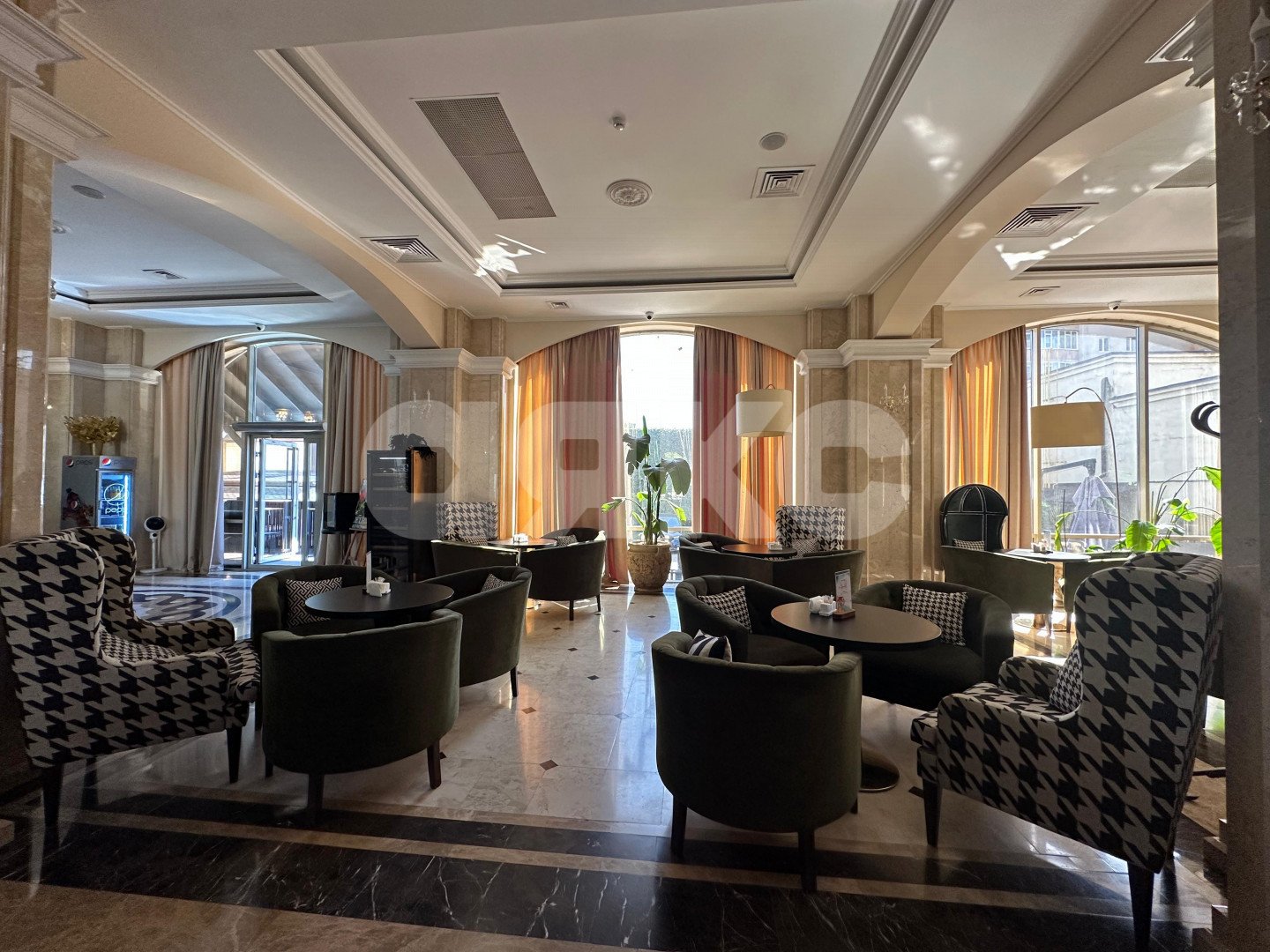 Фото №12: Коммерция 700 м² - Ростов-на-Дону, Нахичевань, ул. Ченцова, 12/42