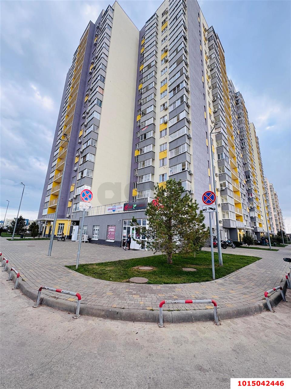 Фото №1: 1-комнатная квартира 37 м² - Краснодар, Сосновый Бор, ул. имени Виктора Нарыкова, 6к1