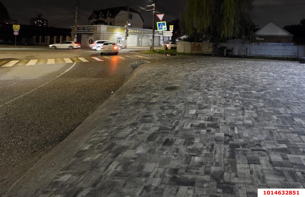 Фото №5: Коммерция 720 м² - Краснодар, Прикубанский внутригородской округ, мкр. Табачная Фабрика, ул. Жуковского, 1