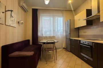 Фото №1: 1-комнатная квартира 50 м² - Краснодар, мкр. Солнечный, ул. Памяти Чернобыльцев, 6