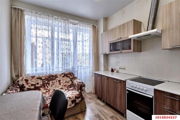 Фото №1: 1-комнатная квартира 35 м² - Краснодар, мкр. Краевая Клиническая Больница, ул. 1 Мая, 278