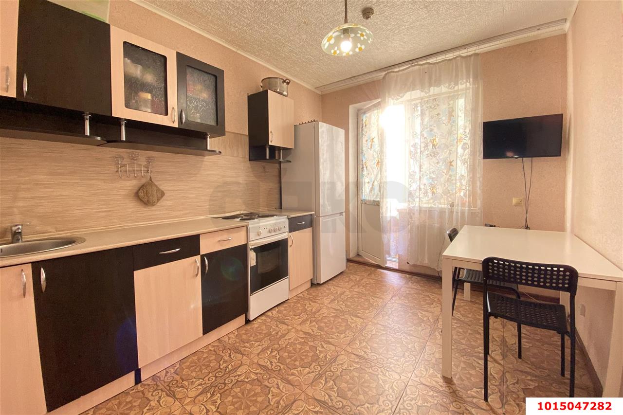 Фото №3: 1-комнатная квартира 41 м² - Краснодар, имени Петра Метальникова, ул. Петра Метальникова, 5к1