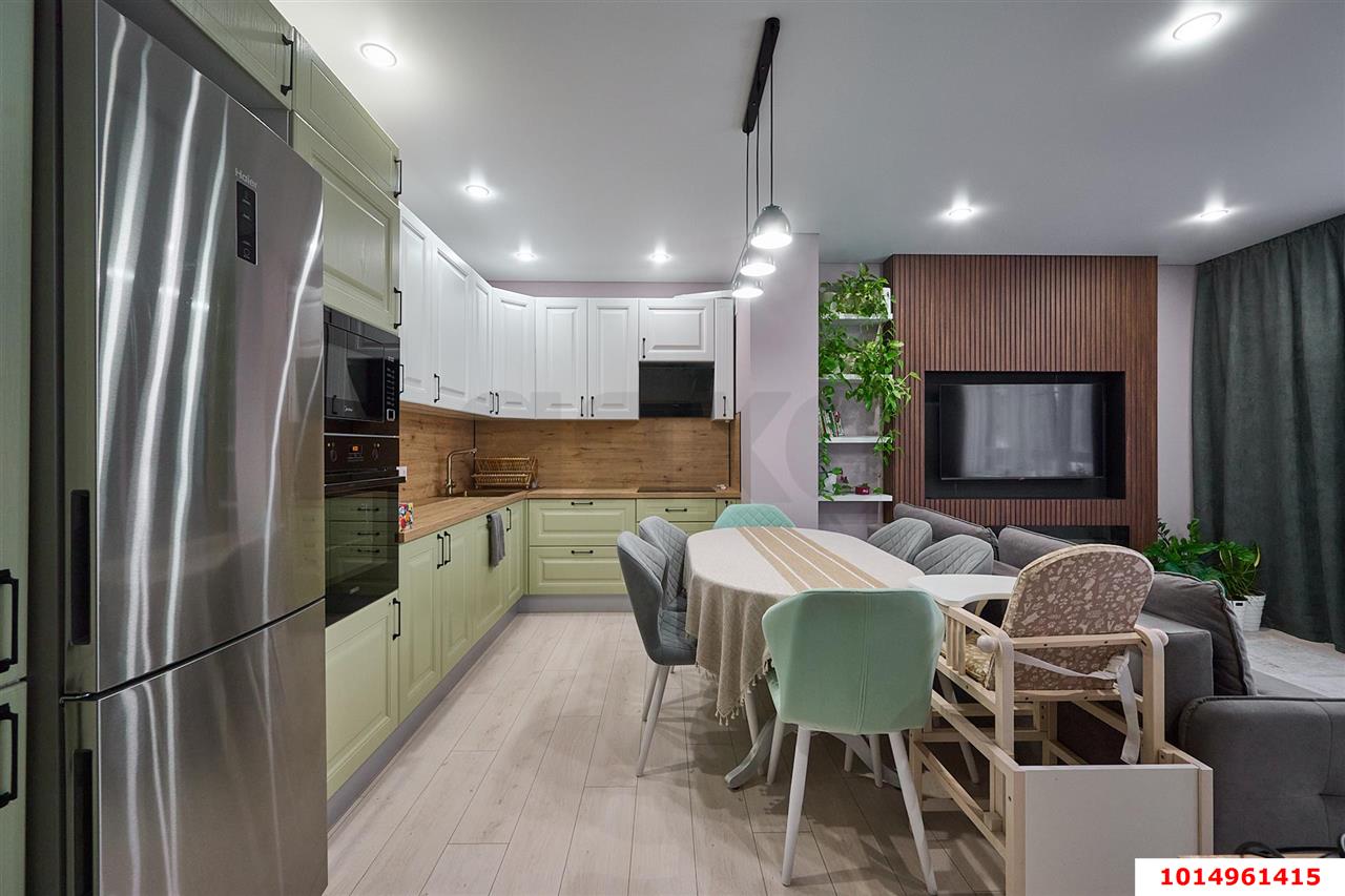 Фото №1: 2-комнатная квартира 67 м² - Новая Адыгея, жилой комплекс Мега-Победа 2, ул. Песочная, 1к3