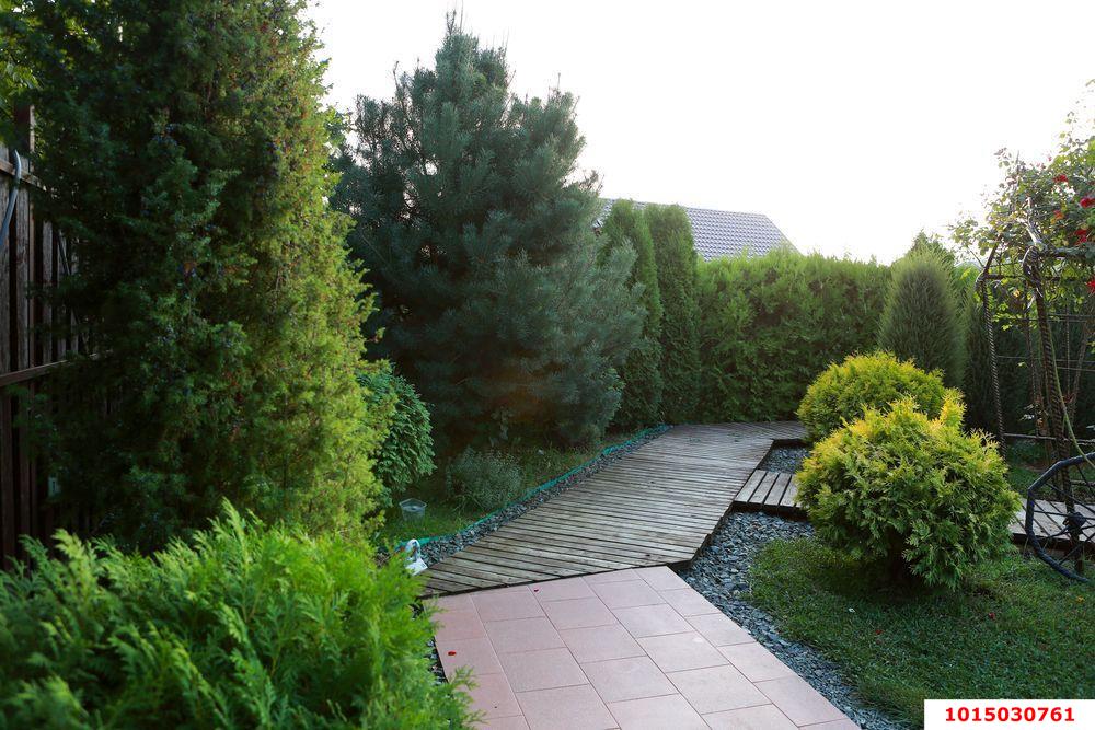 Фото №21: Дом 206 м² + 12 сот. - Елизаветинская, Кубанские Зори, ул. Виноградная, 92