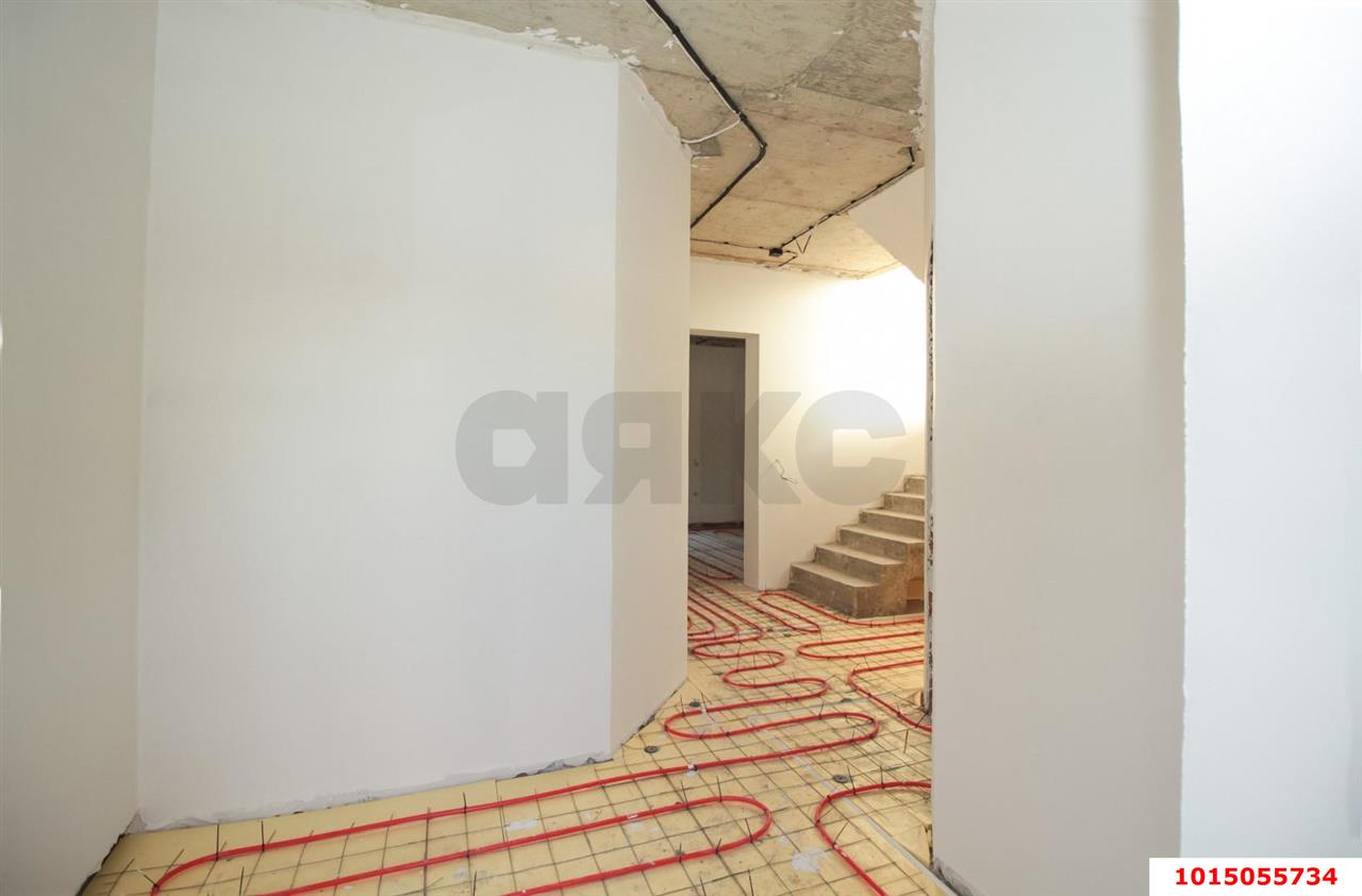 Фото №7: Дом 140 м² + 4.04 сот. - Новотитаровская, ул. Краснодарская, 104