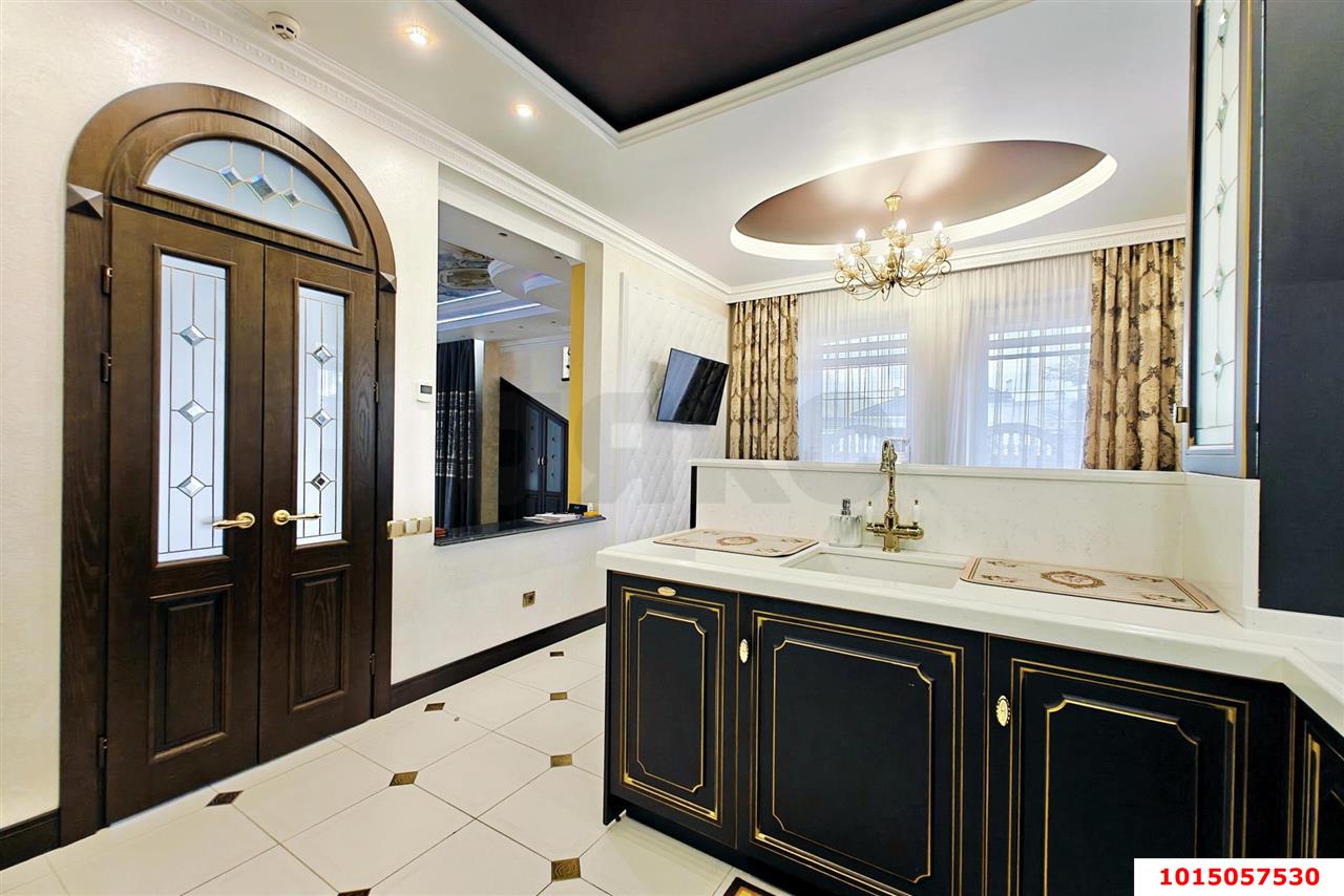 Фото №13: Дом 300 м² + 6 сот. - Керчь, Оптика, пер. Гагарина