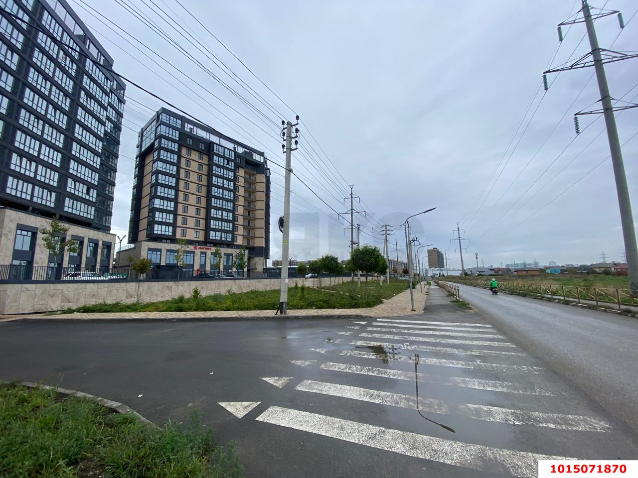 Фото №6: Торговое помещение 164 м² - Яблоновский, жилой комплекс Вектор, ул. Базовская, 21к4