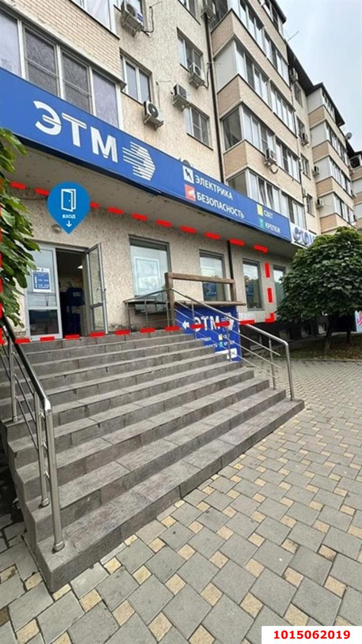 Фото №2: Торговое помещение 159 м² - Краснодар, Музыкальный, ул. Московская, 140кБ