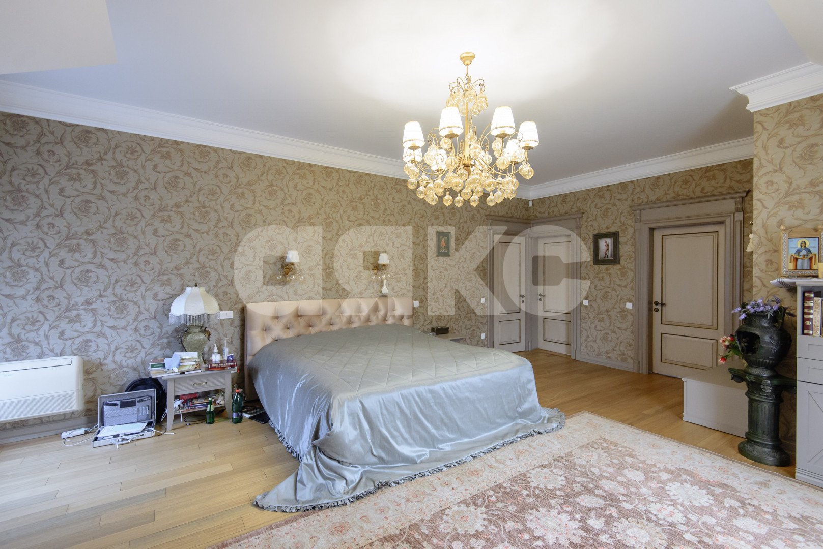 Фото №5: Дом 450 м² + 4 сот. - Ростов-на-Дону, Ворошиловский, ул. Евдокимова, 150