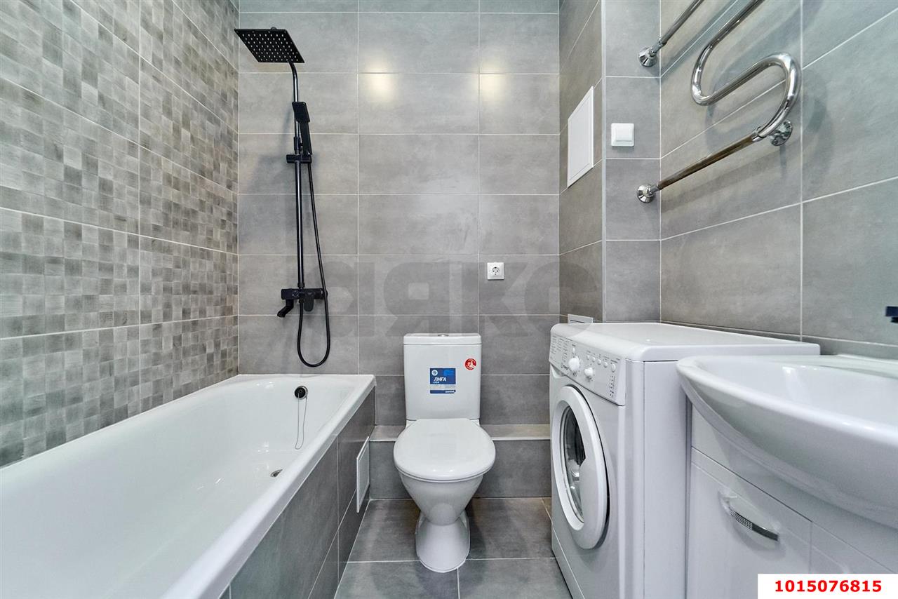 Фото №6: 1-комнатная квартира 40 м² - Краснодар, Прикубанский внутригородской округ, мкр. Краевая Клиническая Больница, ул. имени 40-летия Победы, 65