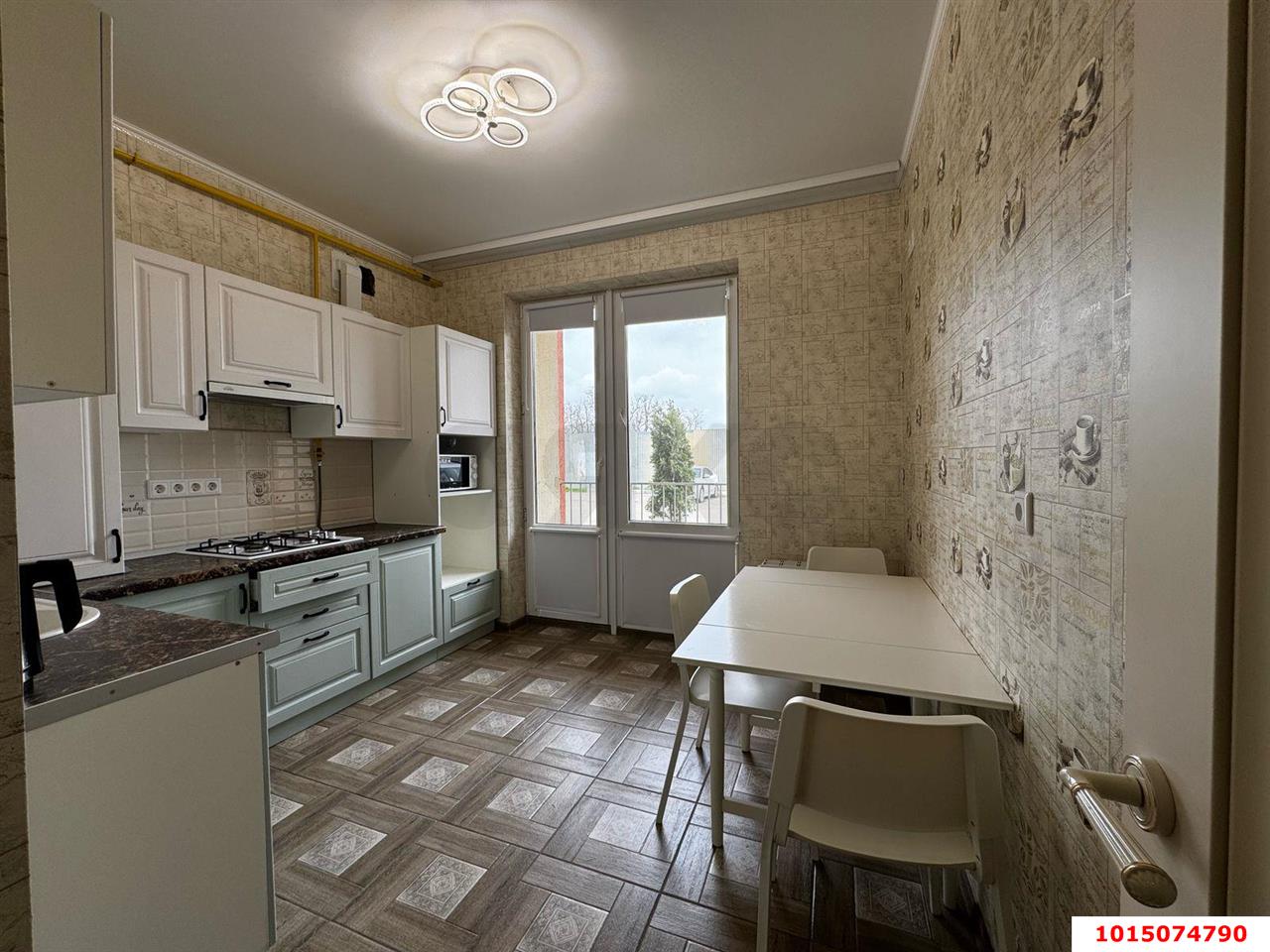 Фото №1: 1-комнатная квартира 43 м² - Краснодар, жилой комплекс Италия, ул. Веронская, 20