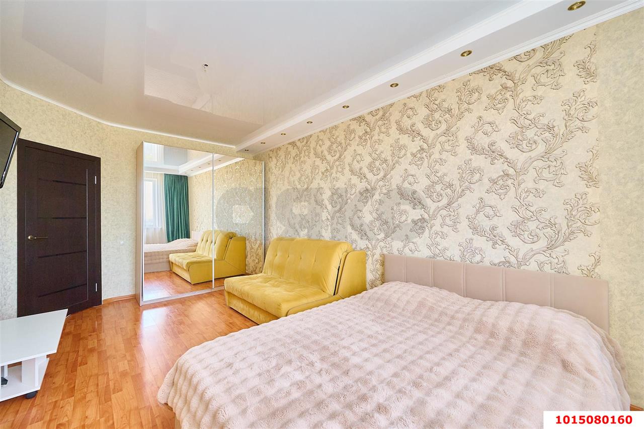 Фото №1: 1-комнатная квартира 43 м² - Краснодар, ЖК Панорама, ул. Восточно-Кругликовская, 22/2