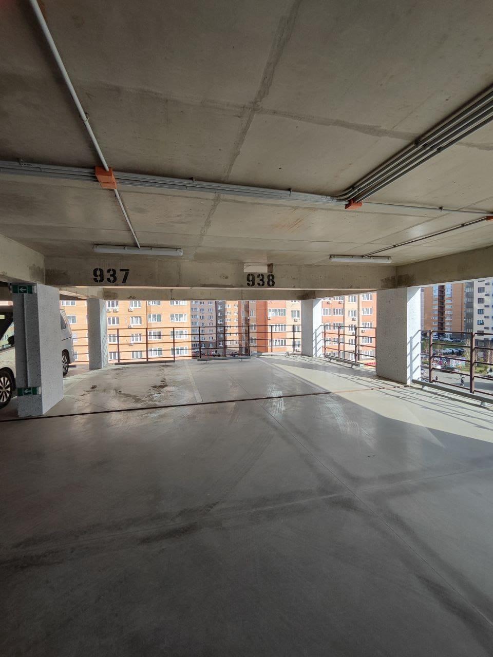 Фото №3: Гараж - Краснодар, ЖК Губернский, Прикубанский внутригородской округ, мкр. Губернский, ул. имени Героя Георгия Бочарникова, 16