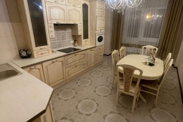 Фото №1: 2-комнатная квартира 91 м² - Краснодар, мкр. Юбилейный, пр-кт Чекистов, 26