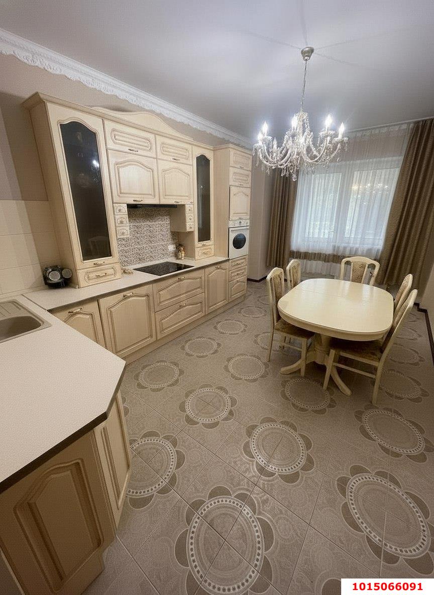 Фото №14: 2-комнатная квартира 91 м² - Краснодар, Западный внутригородской округ, мкр. Юбилейный, пр-кт Чекистов, 26