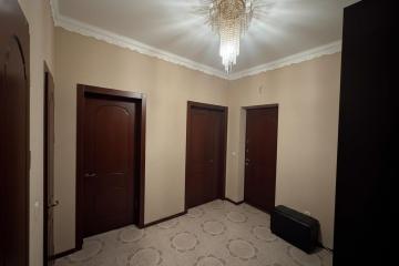 Фото №3: 2-комнатная квартира 91 м² - Краснодар, мкр. Юбилейный, пр-кт Чекистов, 26