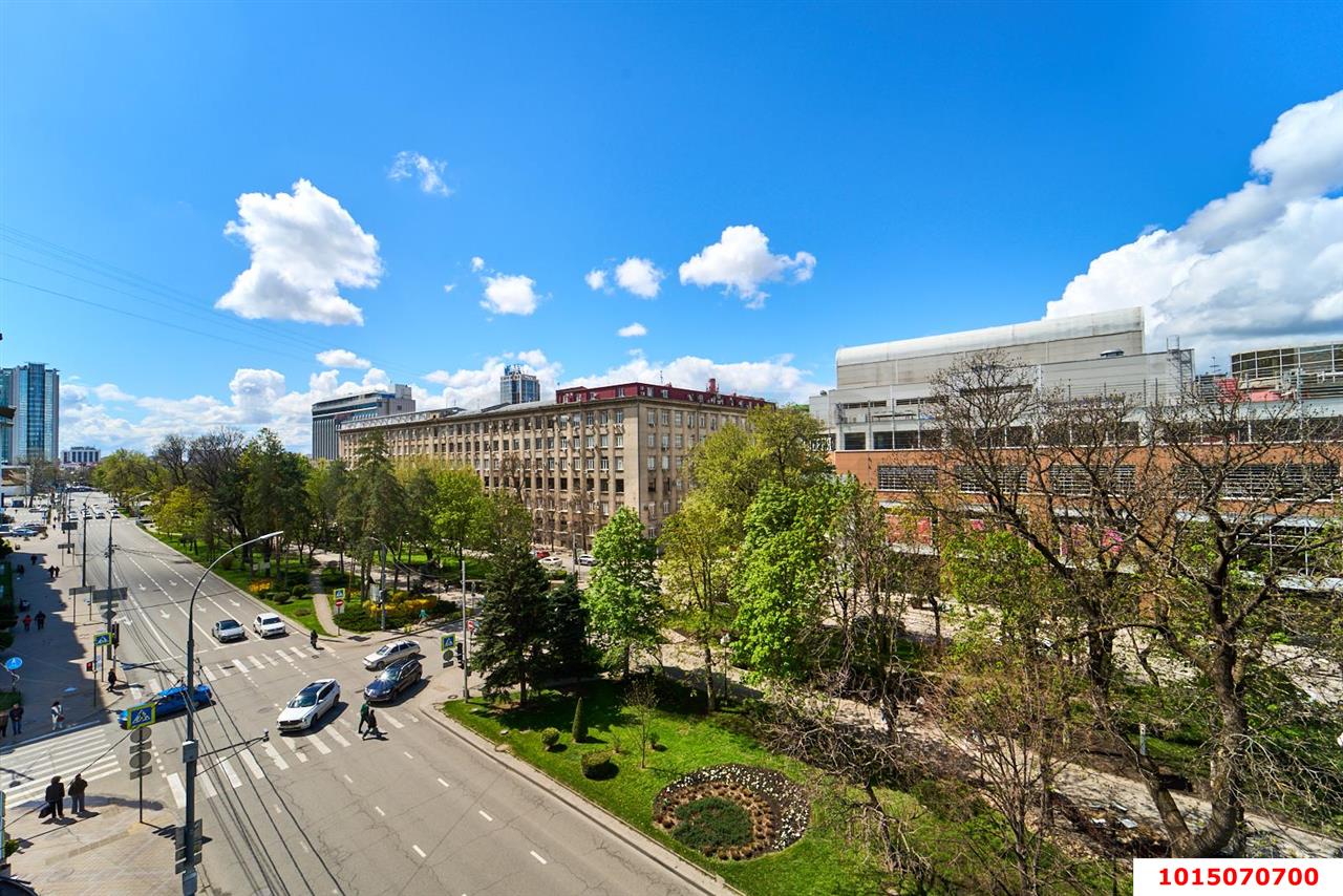 Фото №16: 3-комнатная квартира 80 м² - Краснодар, Центральный внутригородской округ, мкр. Центральный, ул. Красная, 160