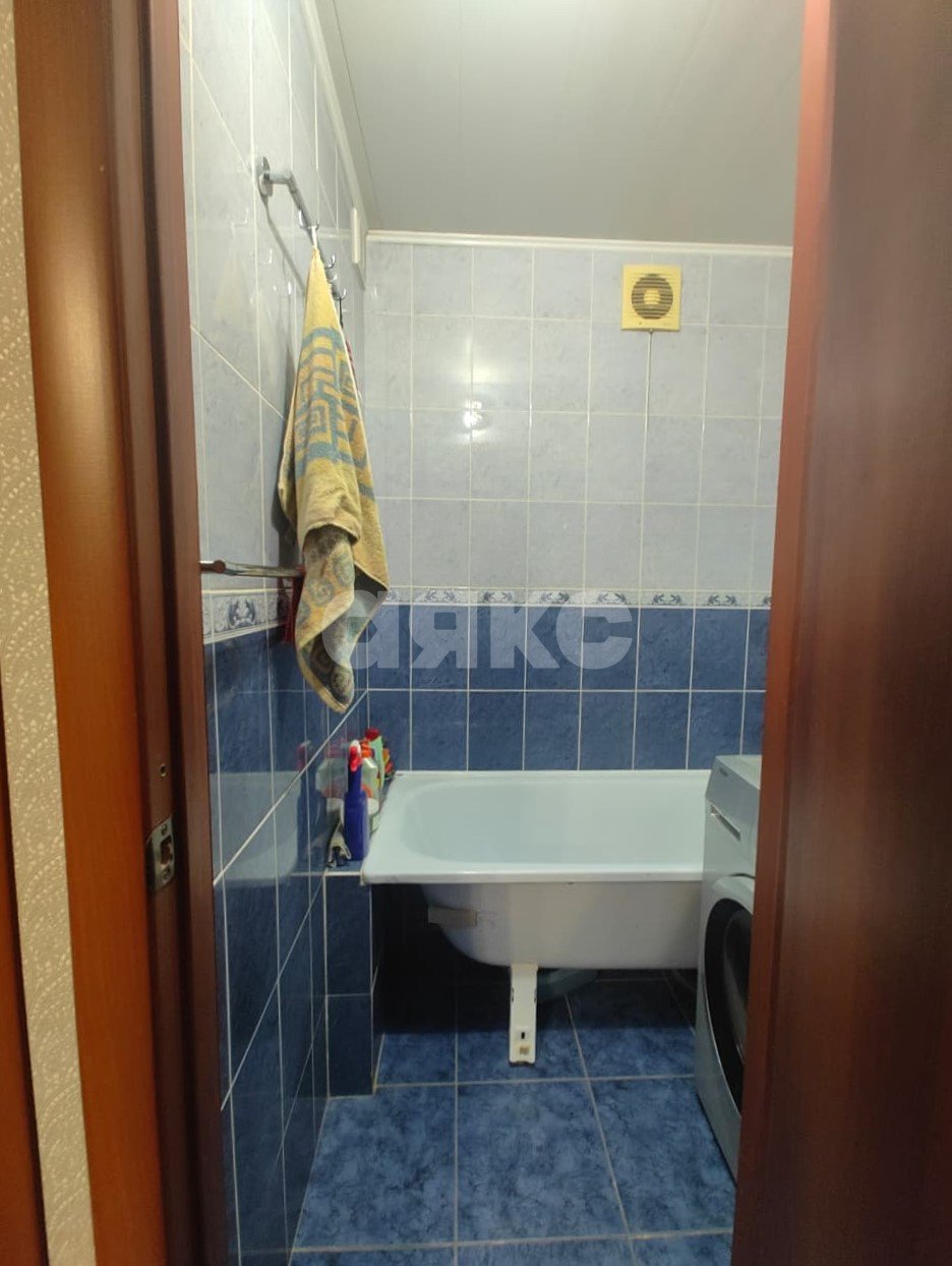 Фото №9: 3-комнатная квартира 53 м² - Волгоград, 102-й, ул. Невская, 12А