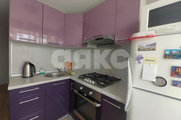 Фото №3: 3-комнатная квартира 53 м² - Волгоград, мкр. 102-й, ул. Невская, 12А