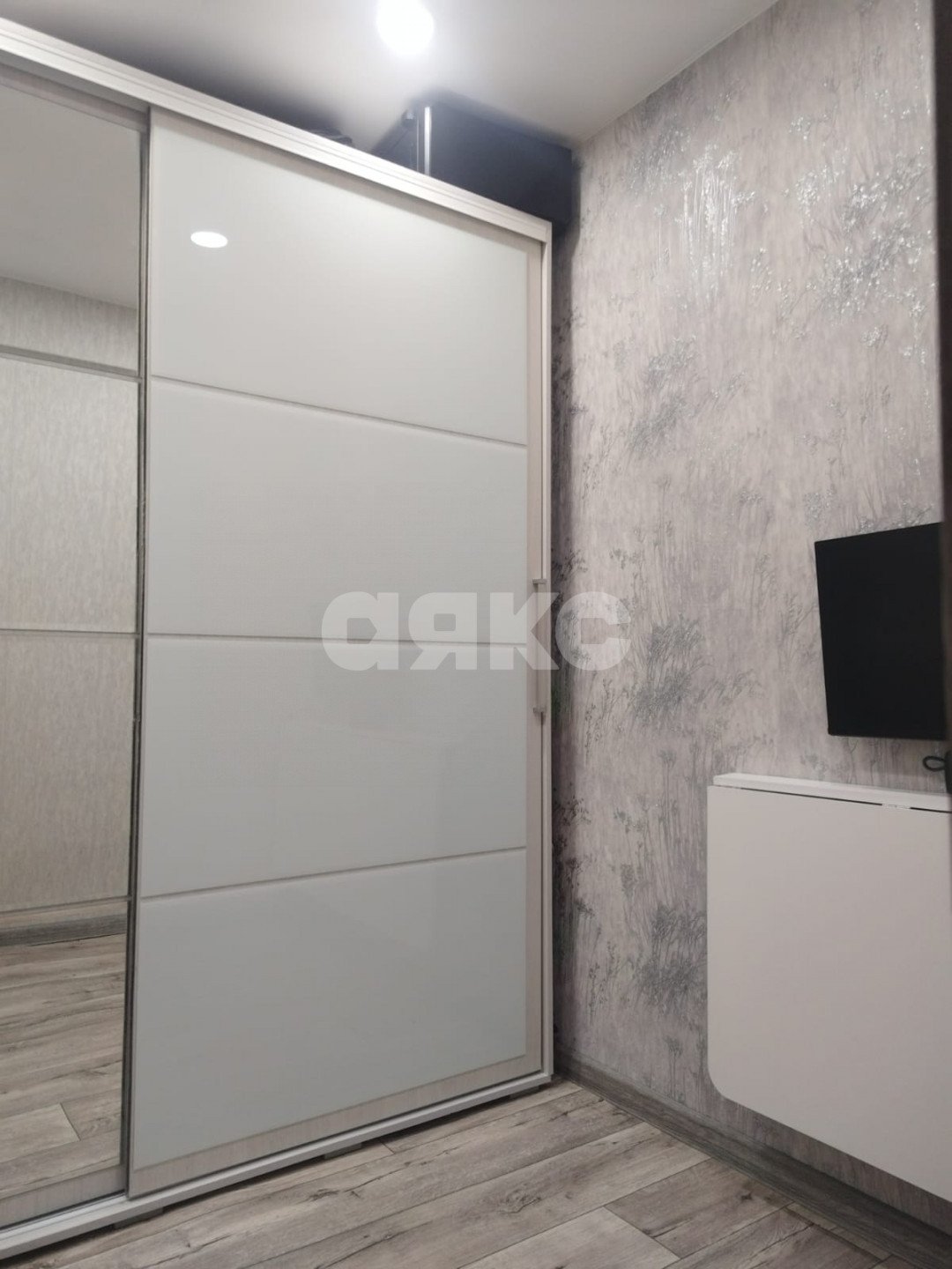 Фото №8: 2-комнатная квартира 41 м² - Волгоград, Краснооктябрьский, пр-кт имени В.И. Ленина, 153