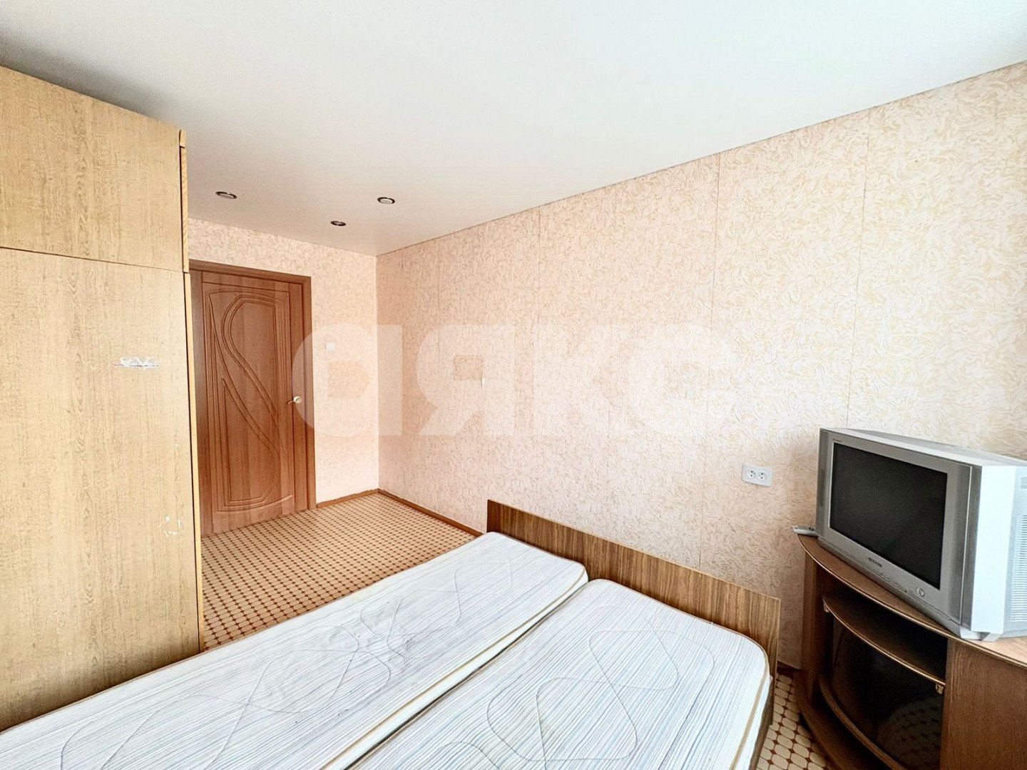 Фото №15: 4-комнатная квартира 71 м² - Нижнекамск, 30-й, пр-кт Строителей, 42